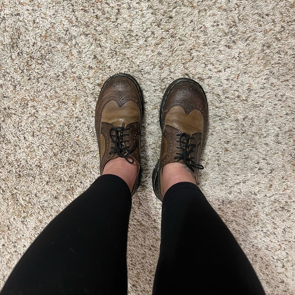 Dr. Martens Vintage 1990s Brogue Oxford Two Tone Wingtip Shoes Size 9 - Picture 9 of 16